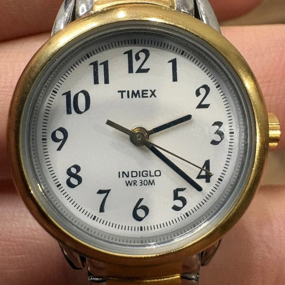 Vintage Y2K Timex Watch 90s Two Tone Women OS Silver Gold Indiglo T20451 Classic